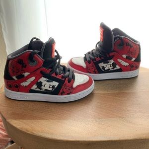 DC boys sneakers cartoon design red white n black